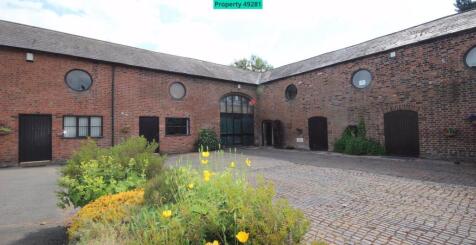 Courtyard setting