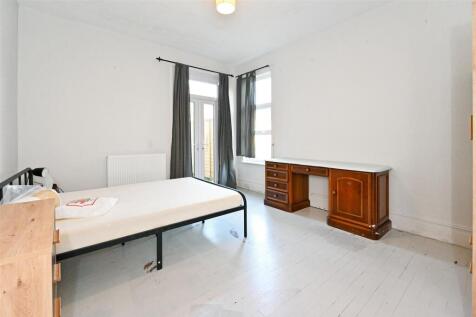 Bedroom.jpg