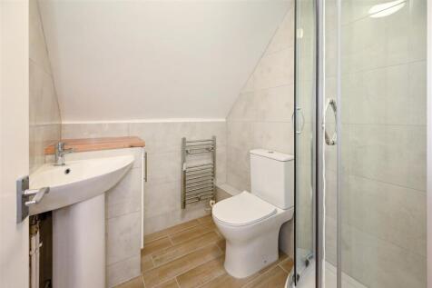 Shower Room.jpg