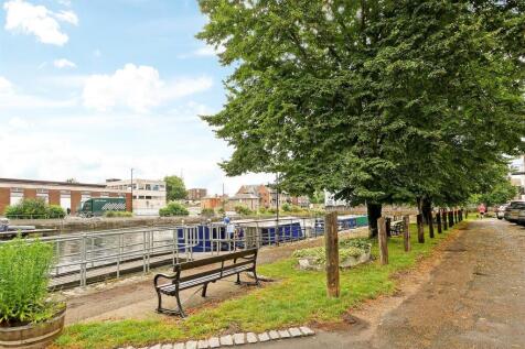 Canal Path.jpg