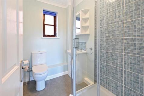 Shower Room.jpg