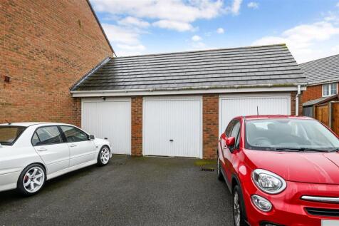 Garage &amp; Parking