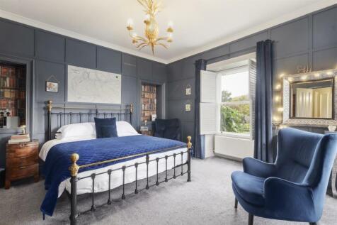 Ground Floor Bedroom.jpg