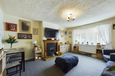 Living Room.jpg