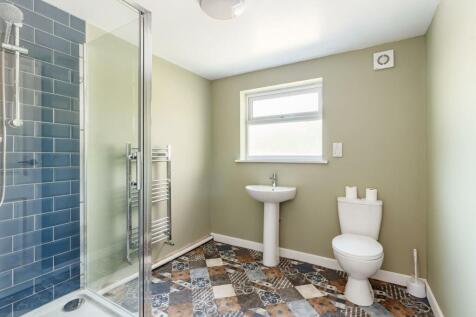 Annex Shower
