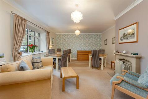 Guest Sitting Room