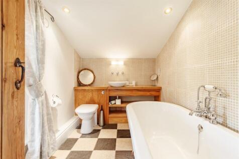 Bedroom Two En-Suite