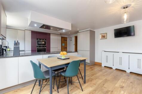 Living Dining Kitchen