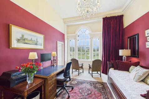Principal Bedroom or Study