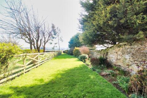 Front Garden.jpg