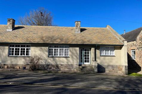 Front of Cottage.jpg