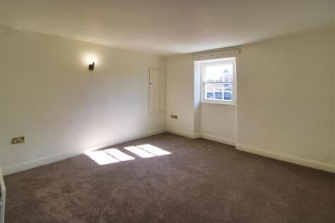 Bedroom One.jpg