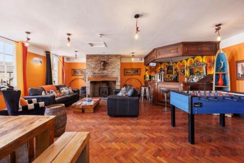 Licenced Bar