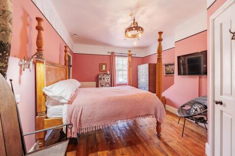 Current Guest Room