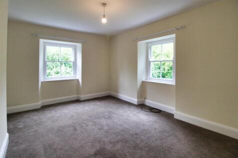 Bedroom One.jpg