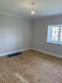 Bedroom 2 (1).jpeg