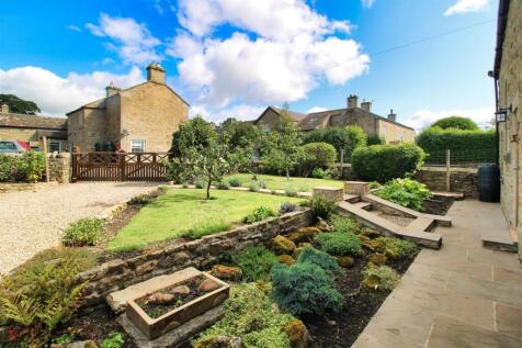Front Garden.jpg