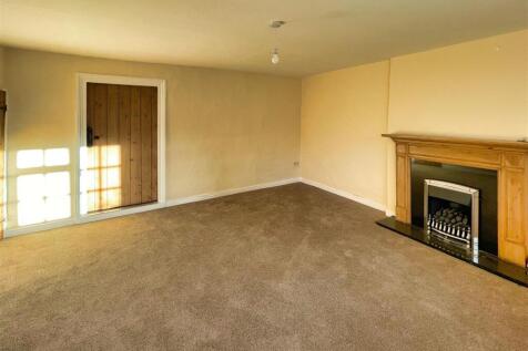 Living Room.jpg