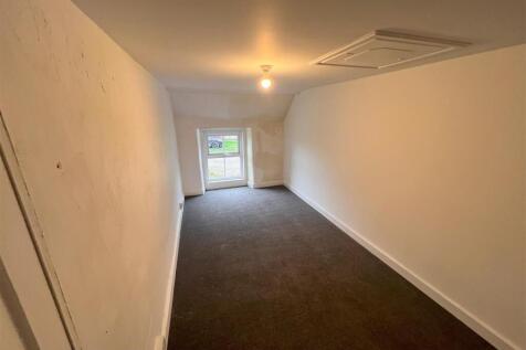Bedroom 3.jpg
