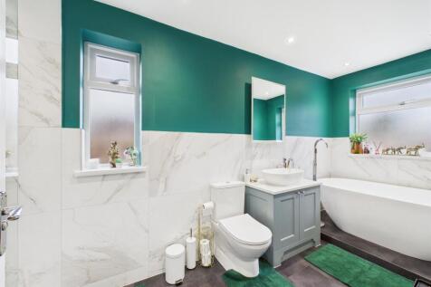 Bath and Shower Room