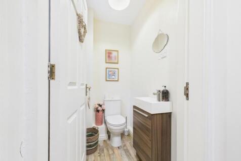 Ground Floor Cloakroom