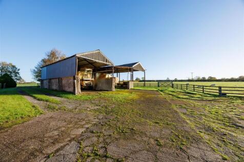 Watson Field Farm Machinery and Straw Shed