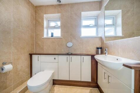 En Suite Shower