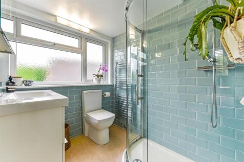 En Suite Shower Room