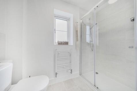 En Suite Shower Room