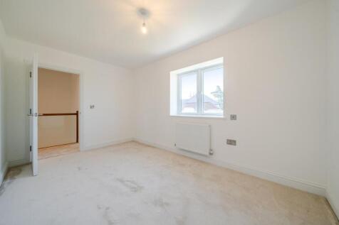 Plot 4 Bedroom