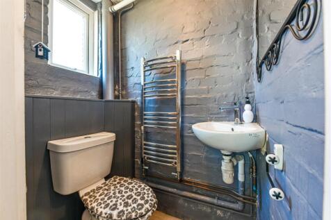 Downstairs Cloakroom