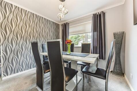 Dining Room/Bedroom 2
