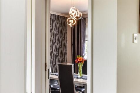 Dining Room/Bedroom 2