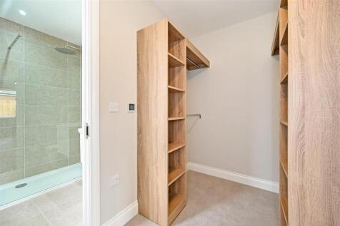 Walk-In Wardrobes