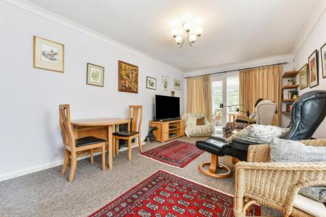 Sitting/Dining Room