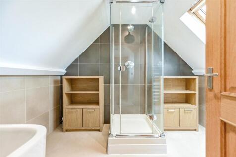 En Suite Shower Room