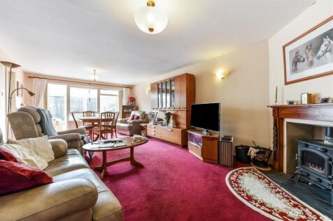 Sitting/Dining Room