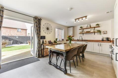Kitchen/Breakfast/Dining Room