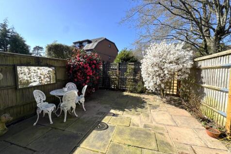 Garden Courtyard