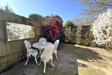 Garden Courtyard