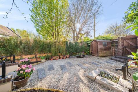 Courtyard Garden