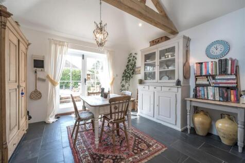 Breakfast Room