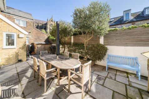 Courtyard Garden