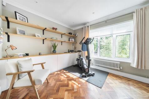 Office/Bedroom 4