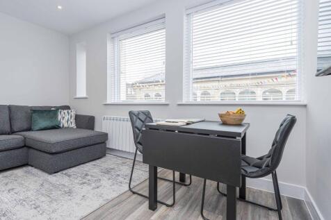 Gordon Moon Suites - Apartment 1-3
