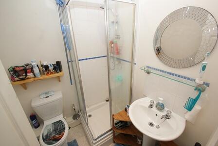 53 Clarendon Rd F4 (