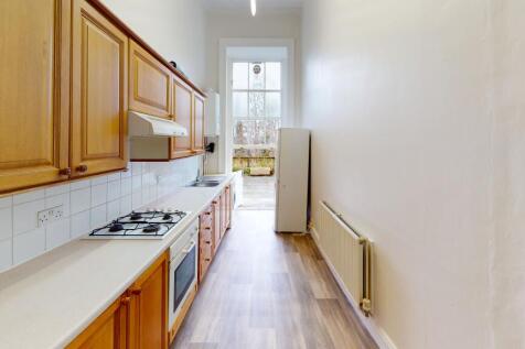 32-Cornwallis-Cresce