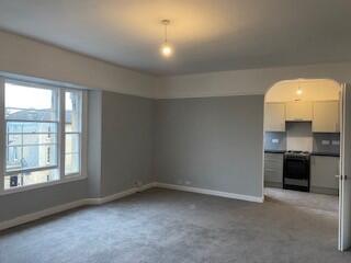 Living room 3.jpg
