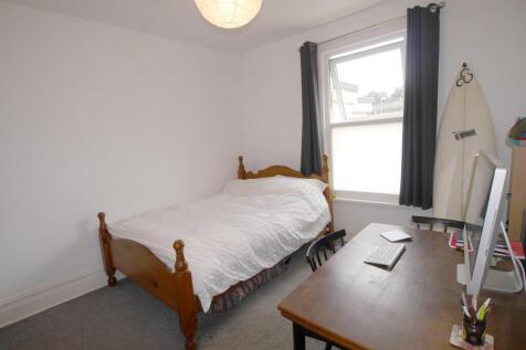 bed 3.jpg
