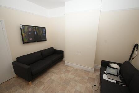 384 southmead rooms